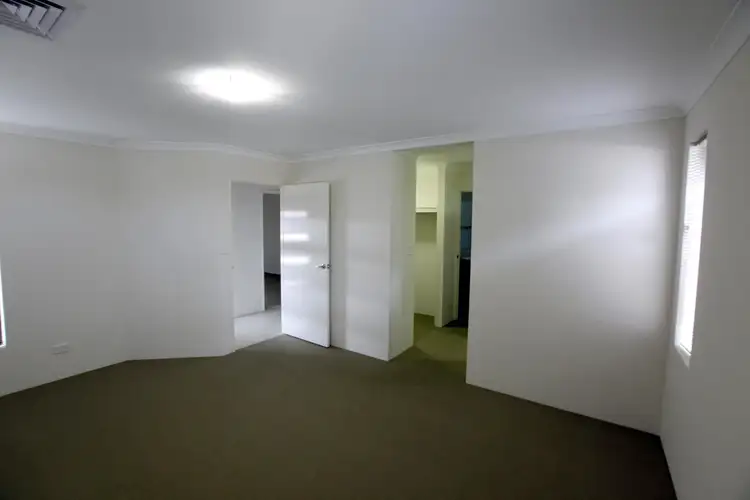 Second view of Homely house listing, 32 Benalla Drive, Harrisdale WA 6112
