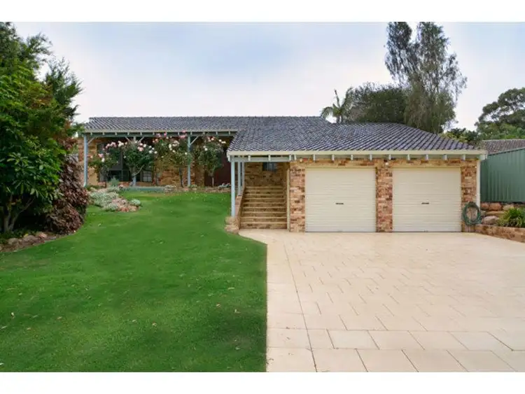 16 Hatton Grove, Carine WA 6020