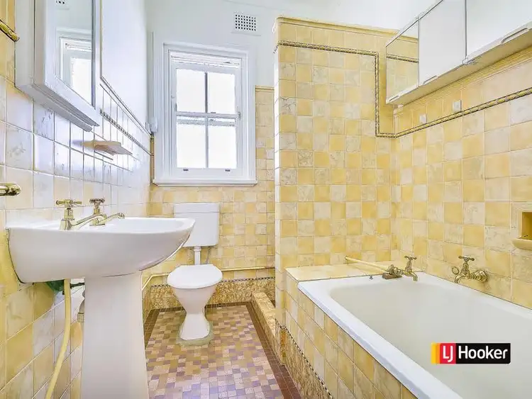 Fifth view of Homely apartment listing, 5/225 Wardell Road, Dulwich Hill NSW 2203