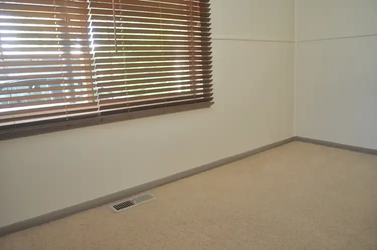 Sixth view of Homely house listing, 7 Belvedere Court, Newborough VIC 3825