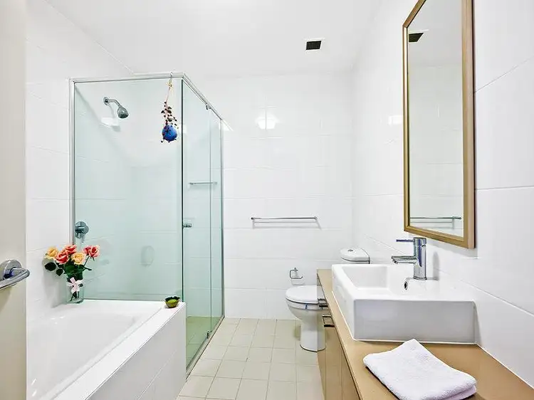Fourth view of Homely apartment listing, 301/15 Peninsula Drive, Breakfast Point NSW 2137