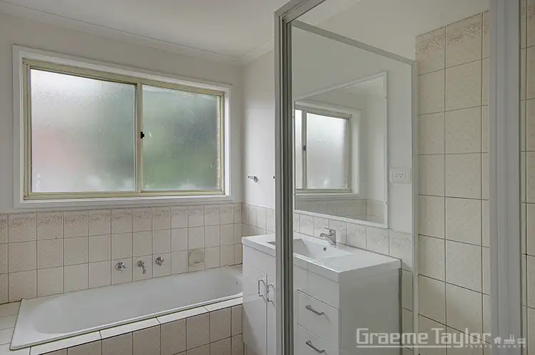 Fourth view of Homely unit listing, 1/3 O'Dwyer Court, Lovely Banks VIC 3221