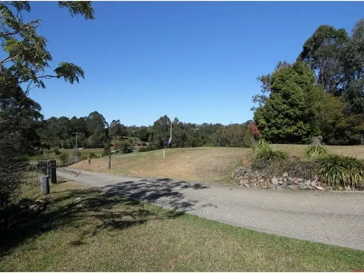 11 Highcrest Street, Ocean View QLD 4521