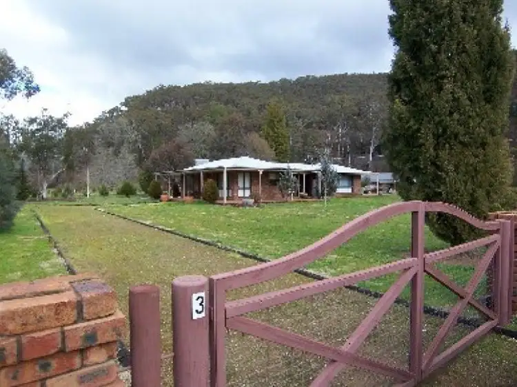 Second view of Homely house listing, 3 Pine Crt, Freeburgh VIC 3741