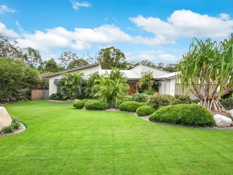 16 Tingara Court, Tewantin QLD 4565