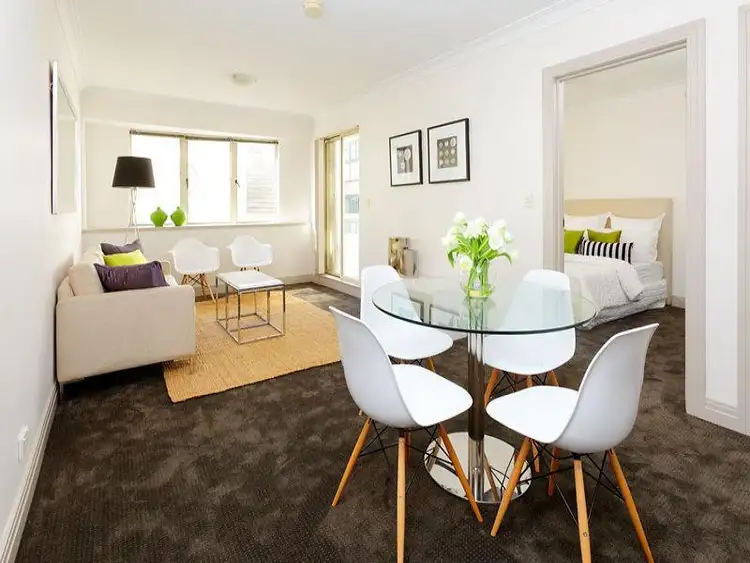 2/1 Kellett Place, Elizabeth Bay NSW 2011