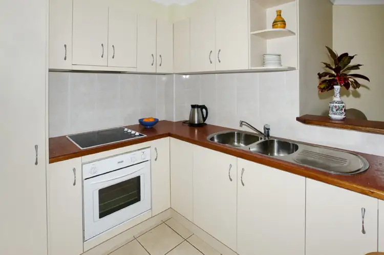 Fifth view of Homely unit listing, 5/13 HUMPYBONG ESPLANADE, Redcliffe QLD 4020