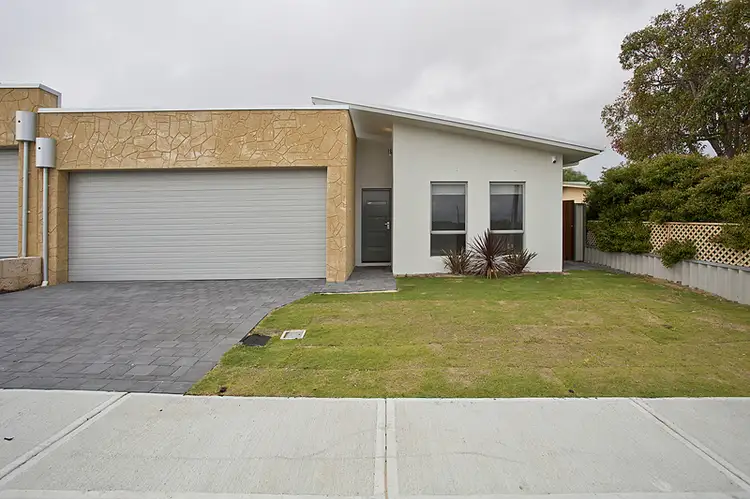 1a Curlington Cr, Balga WA 6061