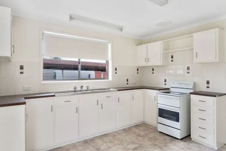 Fifth view of Homely house listing, 2 Nambour Place, Montrose TAS 7010