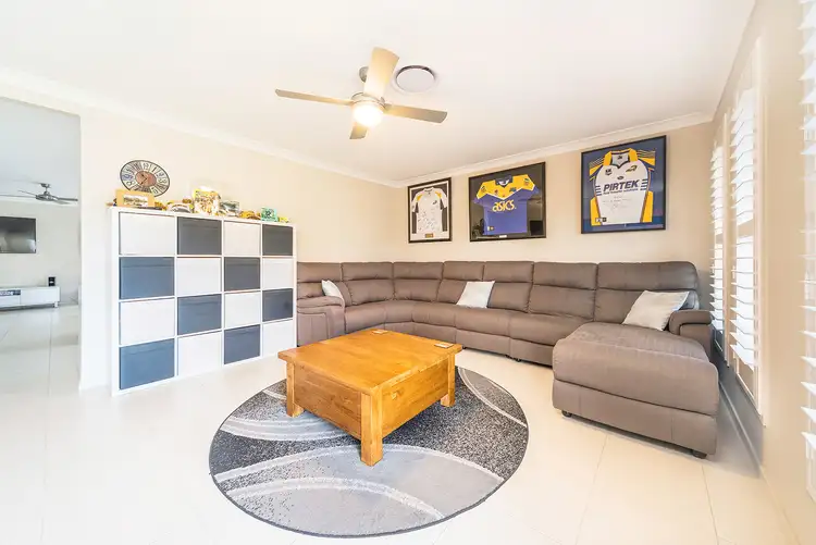 Second view of Homely house listing, 16 Barn Owl Avenue, Wadalba NSW 2259