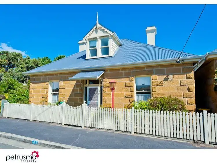 42 Pirie Street, New Town TAS 7008