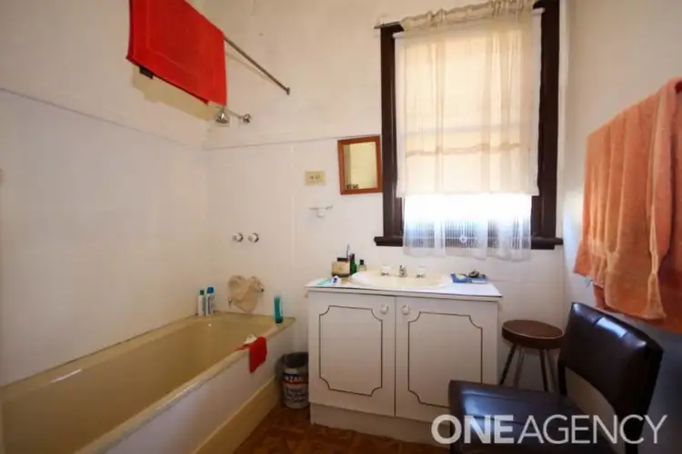 Sixth view of Homely house listing, 4 Charles Street, Koo Wee Rup VIC 3981