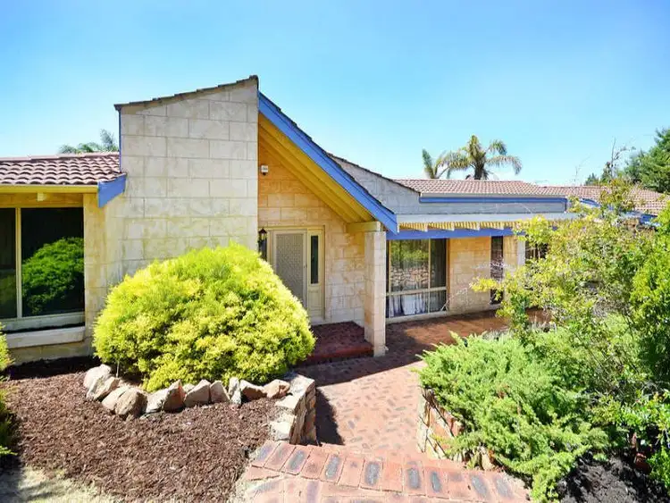 28 Scarcliffe Way, Carine WA 6020