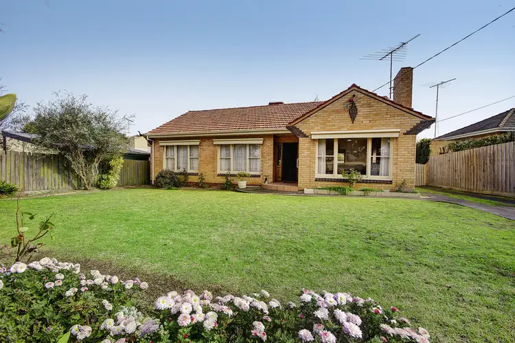 73 North Valley Road, Highton VIC 3216