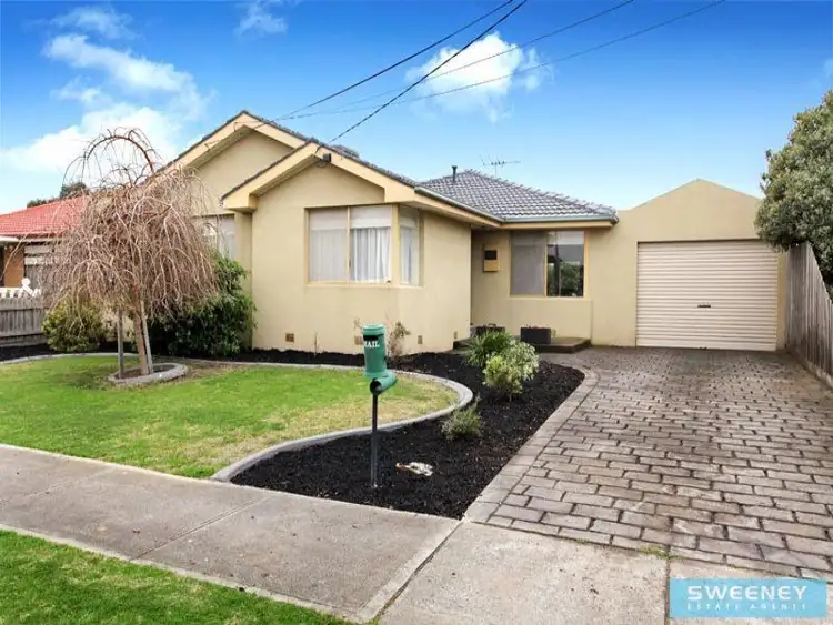 24 Lowe Avenue, Altona VIC 3018