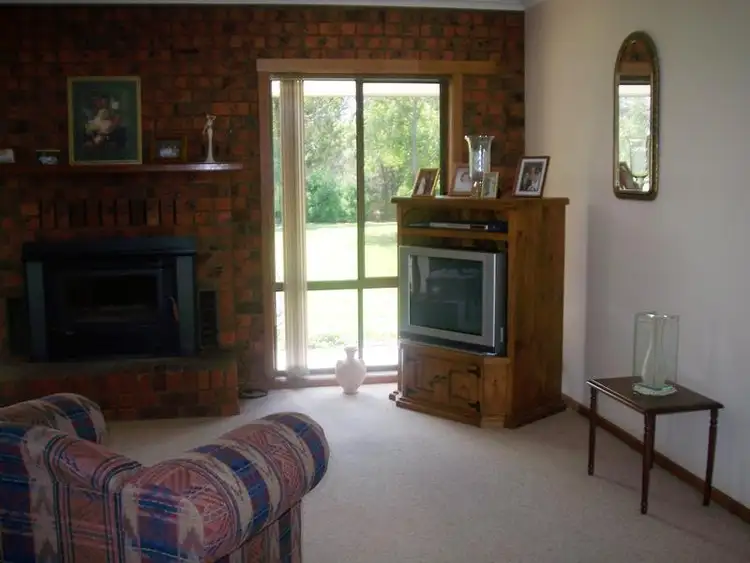 Seventh view of Homely house listing, 31 Smith St, Oxley VIC 3678