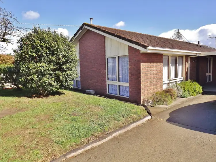 72 Coalville Road, Moe VIC 3825