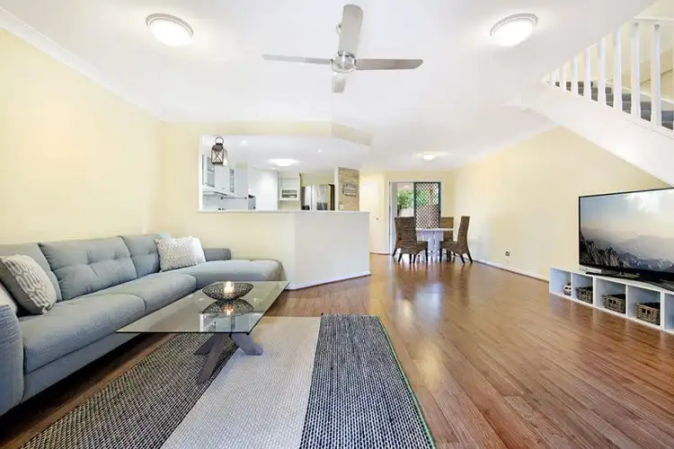 279/125 Hansford Road, Coombabah QLD 4216