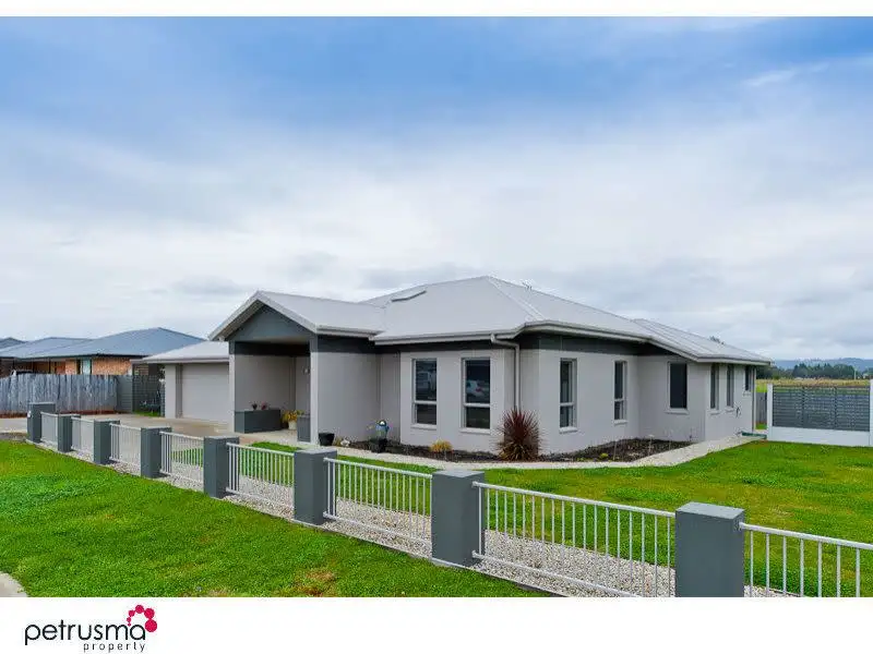 Main view of Homely house listing, 2 Bonsai Place, Margate TAS 7054