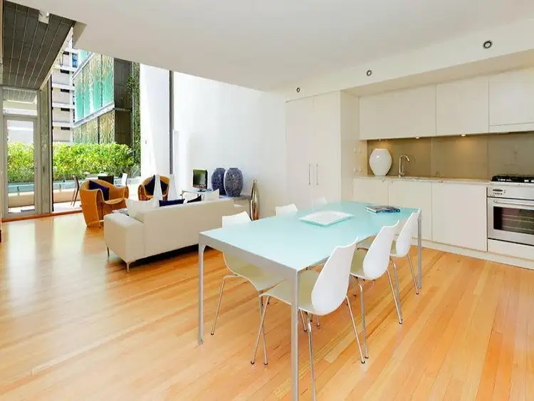 Main view of Homely apartment listing, 2/12-16 Challis Avenue, Potts Point NSW 2011