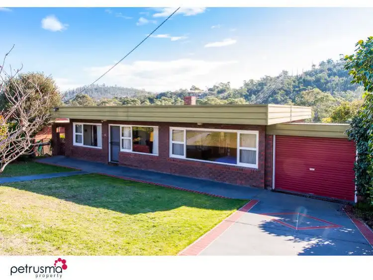 6 Banawarra Road, Geilston Bay TAS 7015