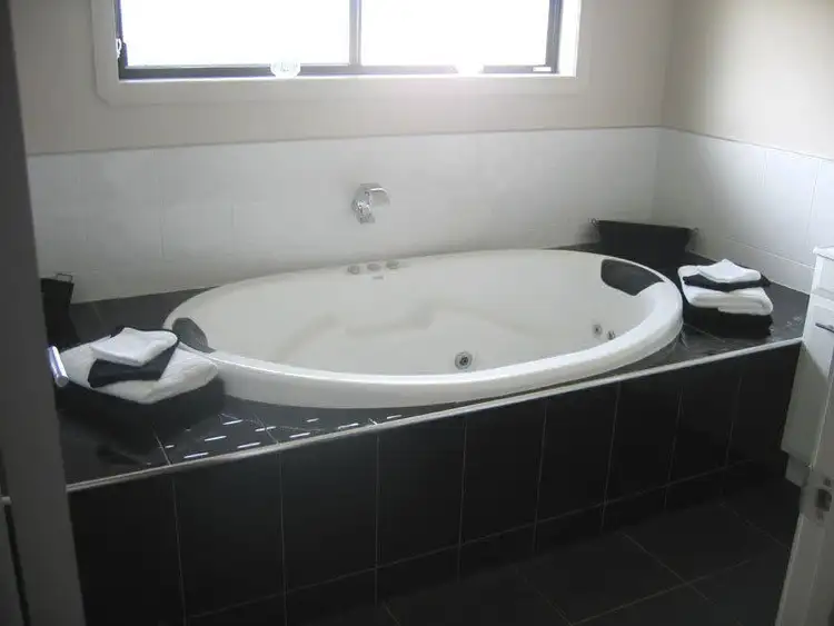Fourth view of Homely house listing, 3 Ivy Close, Oakdowns TAS 7019