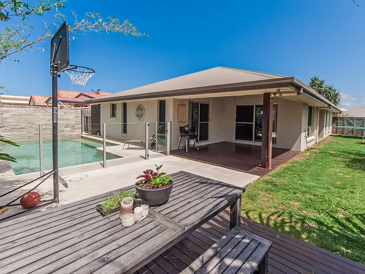 15 Springbrook Street, Caloundra West QLD 4551