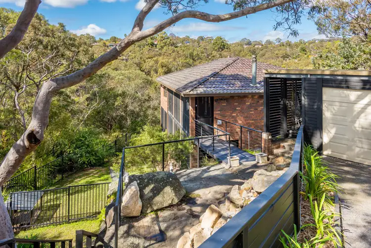 58 Urana Road, Yarrawarrah NSW 2233