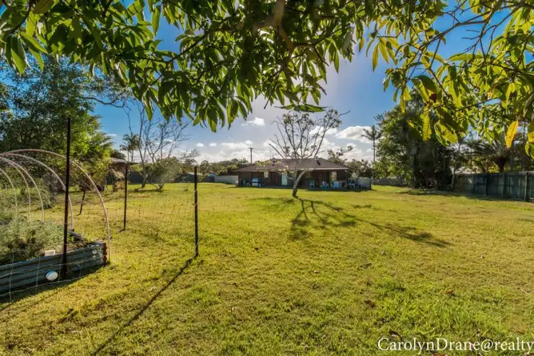 14 Pharlap Court, Ningi QLD 4511