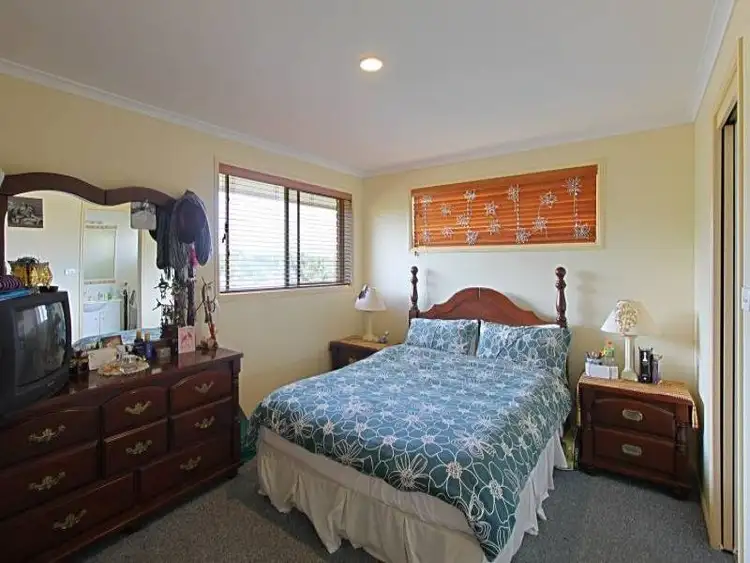 Fifth view of Homely semi-detached listing, 1/74 Teak Circuit, Suffolk Park NSW 2481