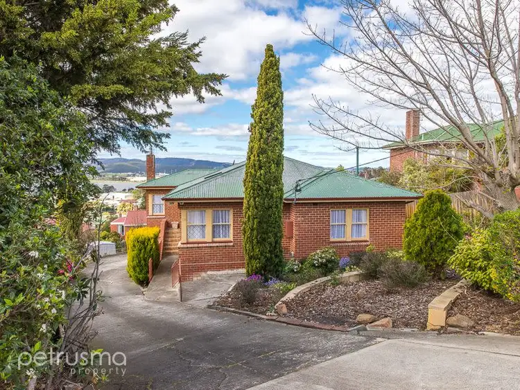 13 Barclay Crescent, Rosetta TAS 7010