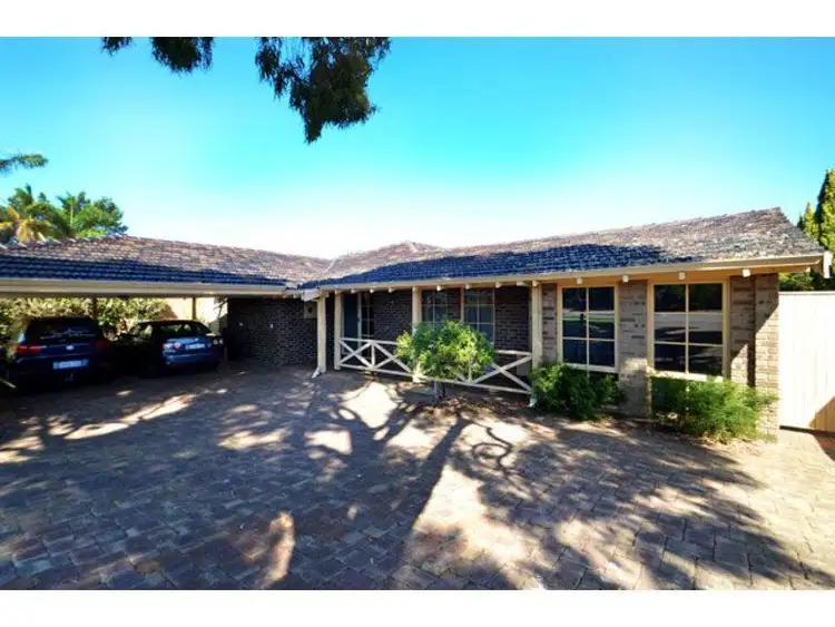 42 Osmaston Road, Carine WA 6020