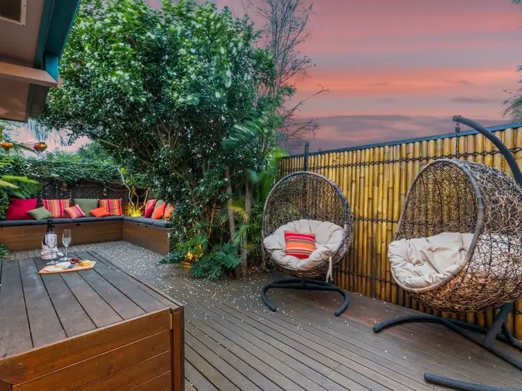 Second view of Homely house listing, 5 Emerald Place, Runcorn QLD 4113