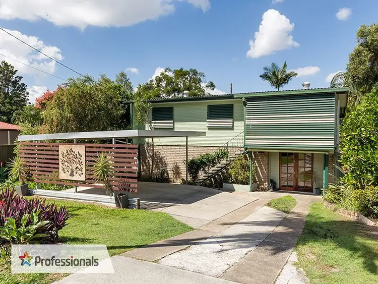 9 Ferny Way, Ferny Hills QLD 4055
