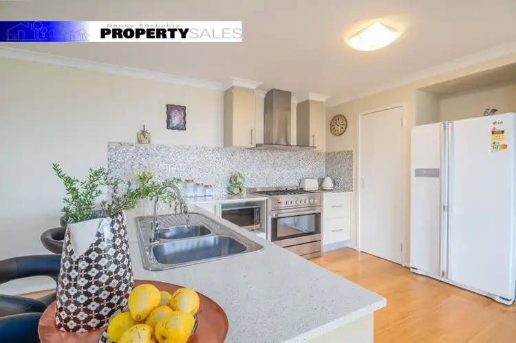 Fifth view of Homely house listing, 8 Montane Boulevard, Newborough VIC 3825