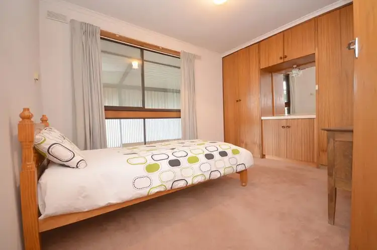 Fifth view of Homely house listing, 18 Robinson Street, Horsham VIC 3400