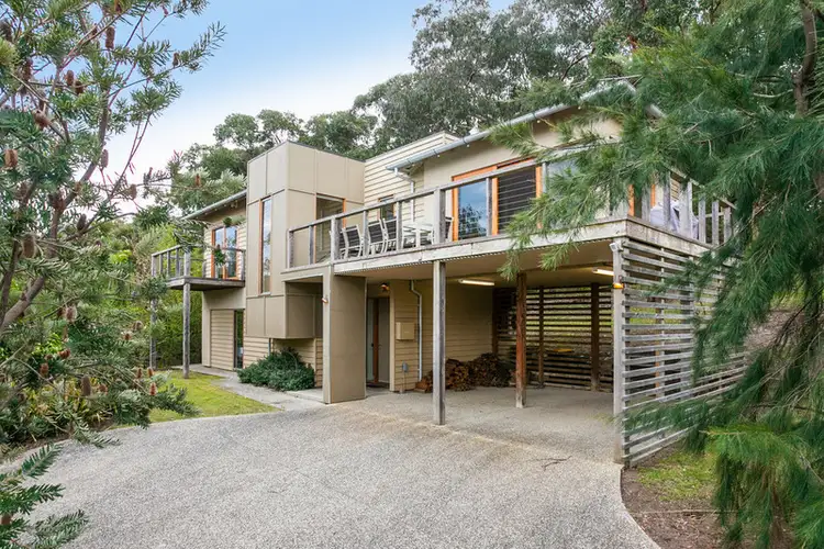 2/77 Deans Marsh Road, Lorne VIC 3232
