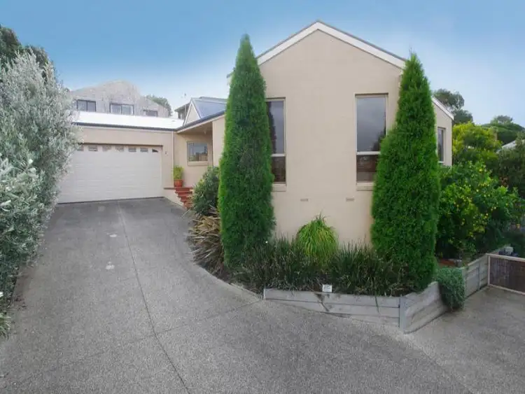 Third view of Homely house listing, 2/30 Buckingham Road, Newtown VIC 3220