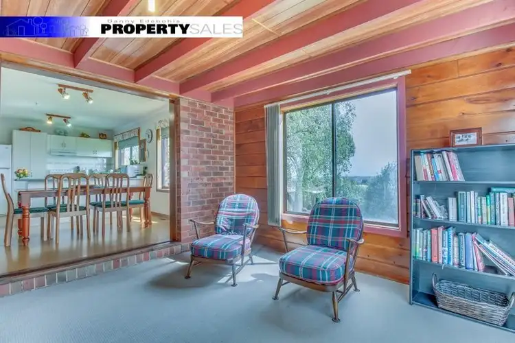 Seventh view of Homely house listing, 1 Beta Court, Moe VIC 3825