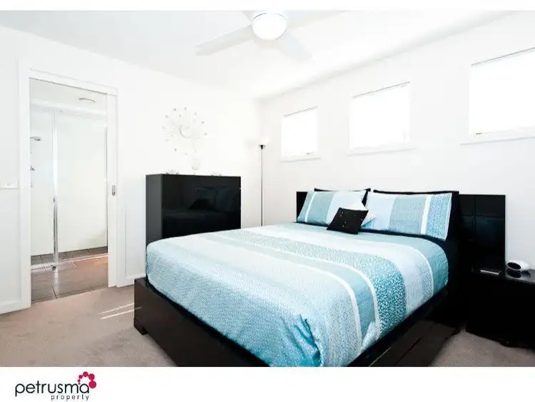 Sixth view of Homely townhouse listing, 2/191 Derwent Avenue, Lindisfarne TAS 7015