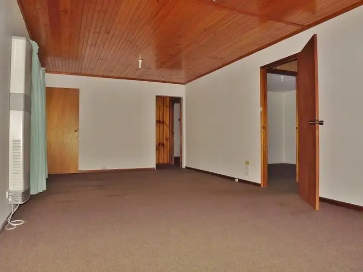 Fifth view of Homely house listing, 6 Malnham Crescent, Newborough VIC 3825