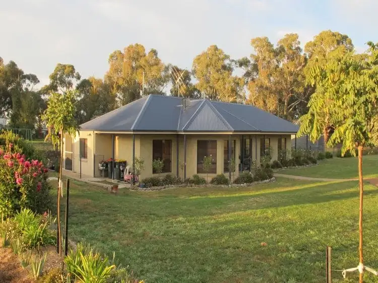 48 Clover Ridge Road, Millthorpe NSW 2798