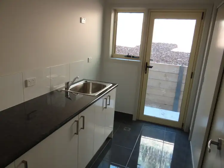 Seventh view of Homely house listing, 3 Kilfinan Crescent, Bright VIC 3741