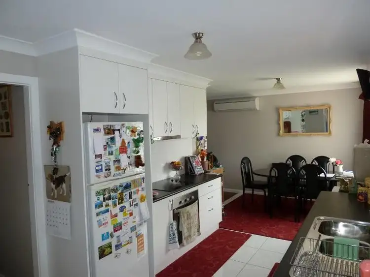 Fifth view of Homely house listing, 28 Anzac Place, Orange NSW 2800