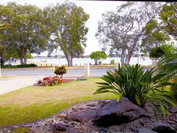89 Sylvan Beach Esplanade, Bellara QLD 4507