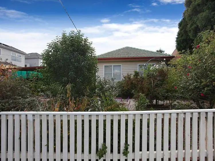 2 Cresser Street, Altona North VIC 3025