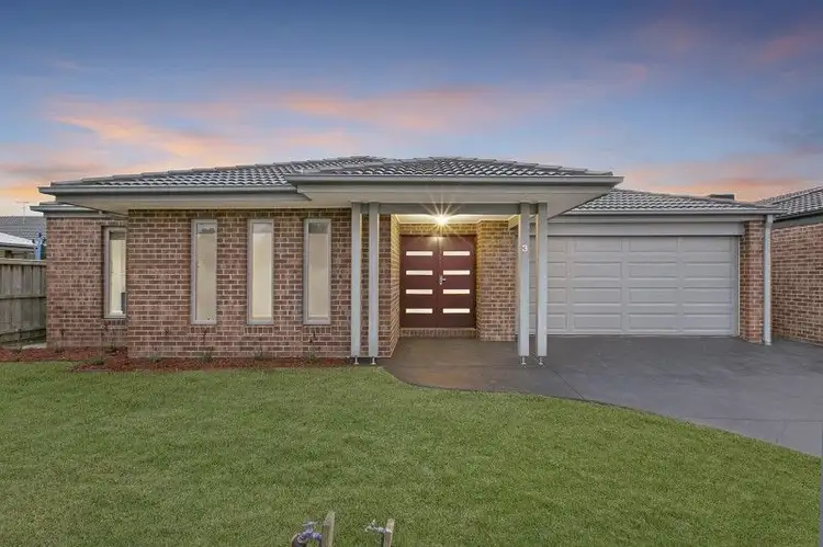 3 MARBEC PLACE, Lyndhurst VIC 3975