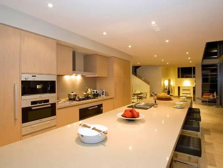 8 noonbinna crescent, Northbridge NSW 2063