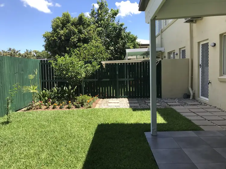 Fifth view of Homely townhouse listing, 51 Mingera Street, Mansfield QLD 4122