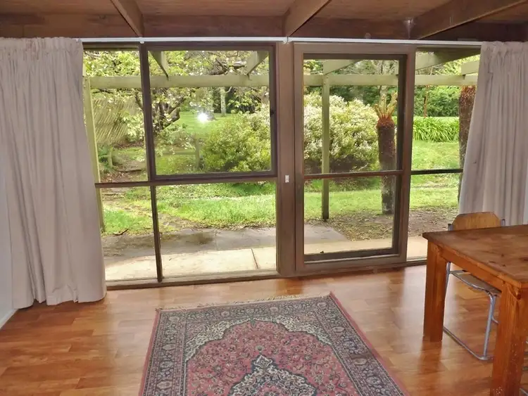 Sixth view of Homely house listing, 5 St Gwinear Court, Rawson VIC 3825